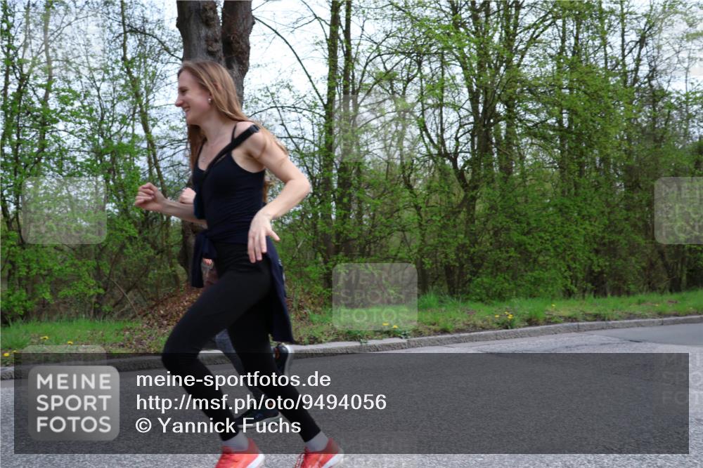 12.04.2026 - 45. Internationalen Wilhelmsburger Insellauf Yannick Fuchs http://msf.ph/oto/9494056 12.04.2026 13:03:22 Laufen  meine-sportfotos.de