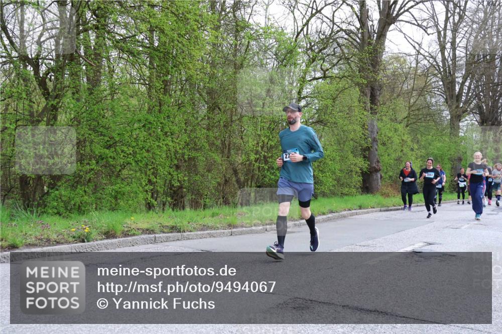 12.04.2026 - 45. Internationalen Wilhelmsburger Insellauf Yannick Fuchs http://msf.ph/oto/9494067 12.04.2026 13:03:23 Laufen 27, 3882, 881 meine-sportfotos.de