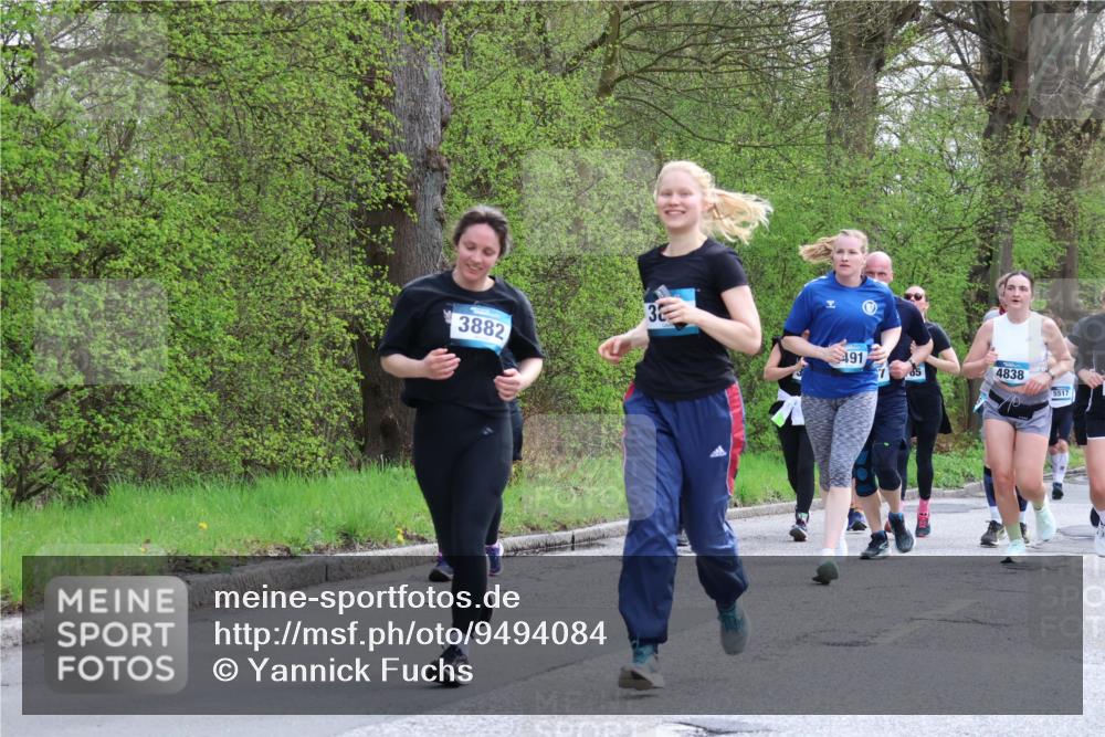 12.04.2026 - 45. Internationalen Wilhelmsburger Insellauf Yannick Fuchs http://msf.ph/oto/9494084 12.04.2026 13:03:25 Laufen 3882, 491, 4838, 5517 meine-sportfotos.de