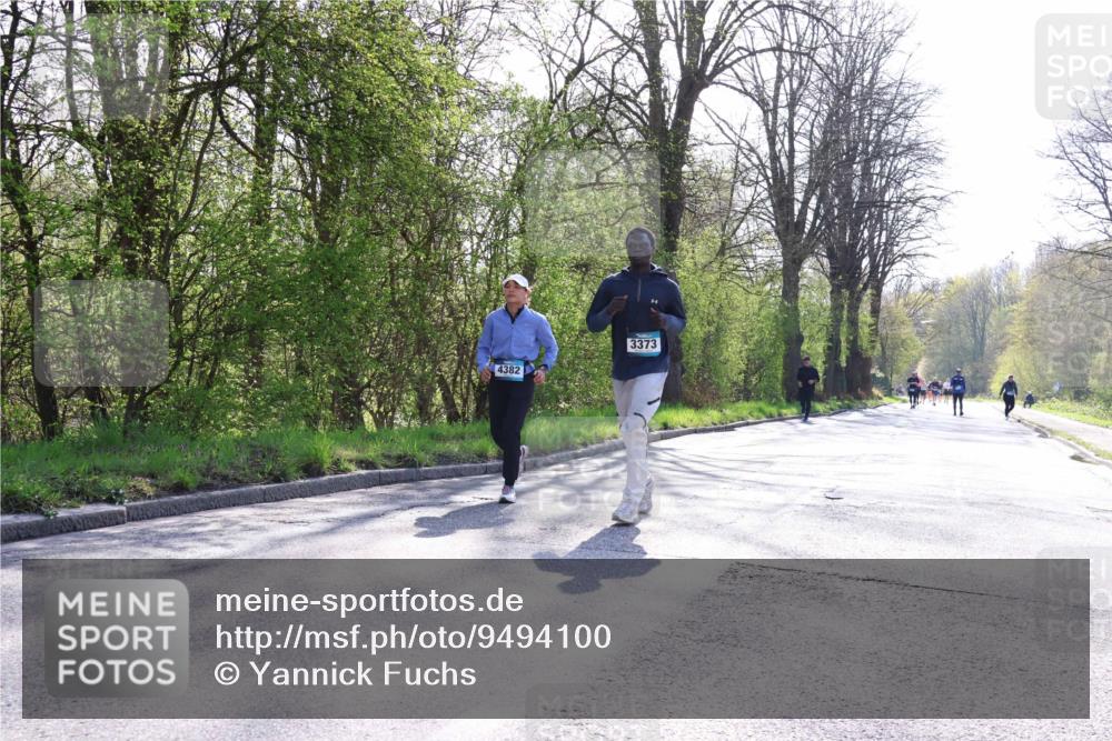 12.04.2026 - 45. Internationalen Wilhelmsburger Insellauf Yannick Fuchs http://msf.ph/oto/9494100 12.04.2026 10:48:19 Laufen 4382, 3373 meine-sportfotos.de