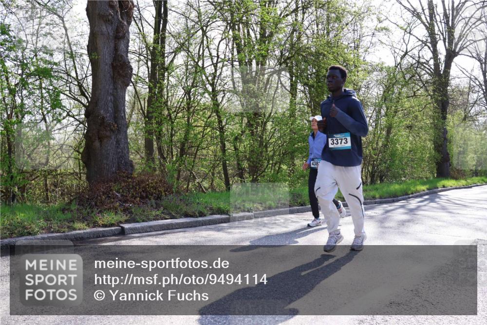 12.04.2026 - 45. Internationalen Wilhelmsburger Insellauf Yannick Fuchs http://msf.ph/oto/9494114 12.04.2026 10:48:20 Laufen 438, 3373 meine-sportfotos.de