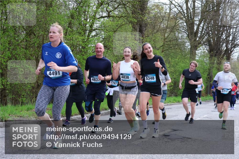 12.04.2026 - 45. Internationalen Wilhelmsburger Insellauf Yannick Fuchs http://msf.ph/oto/9494129 12.04.2026 13:03:29 Laufen 4491, 4837, 3767, 4838, 5348, 5318, 670 meine-sportfotos.de