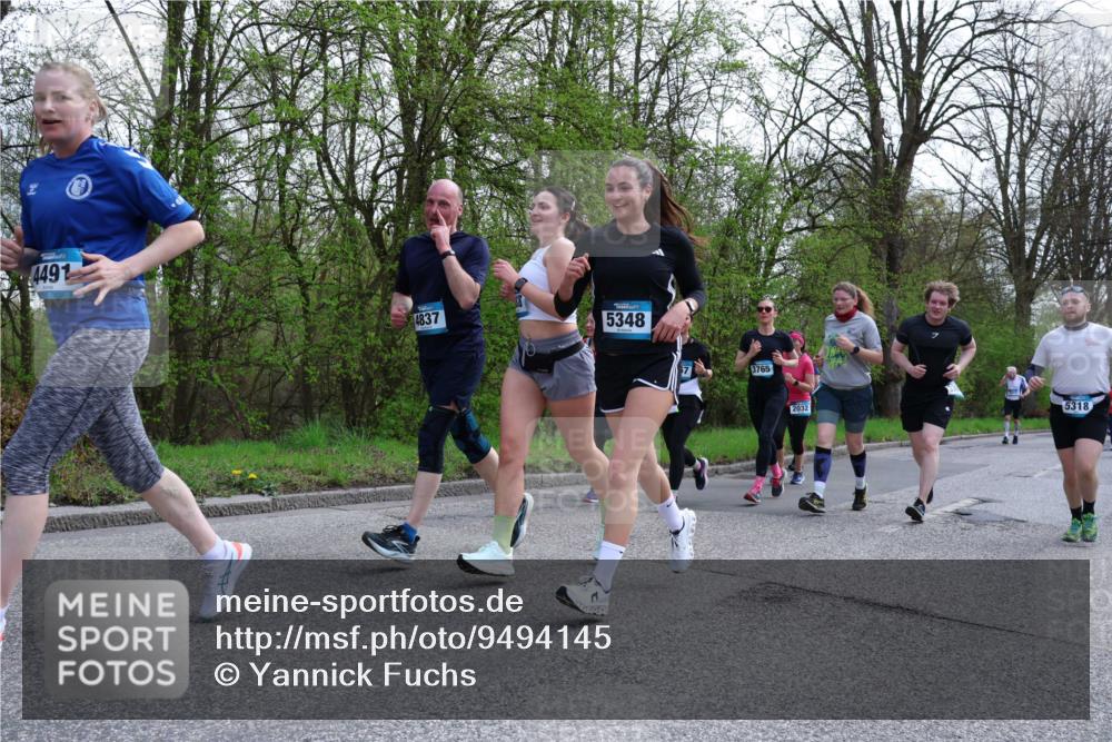 12.04.2026 - 45. Internationalen Wilhelmsburger Insellauf Yannick Fuchs http://msf.ph/oto/9494145 12.04.2026 13:03:30 Laufen 4491, 4837, 5348, 3765, 2032, 5318 meine-sportfotos.de