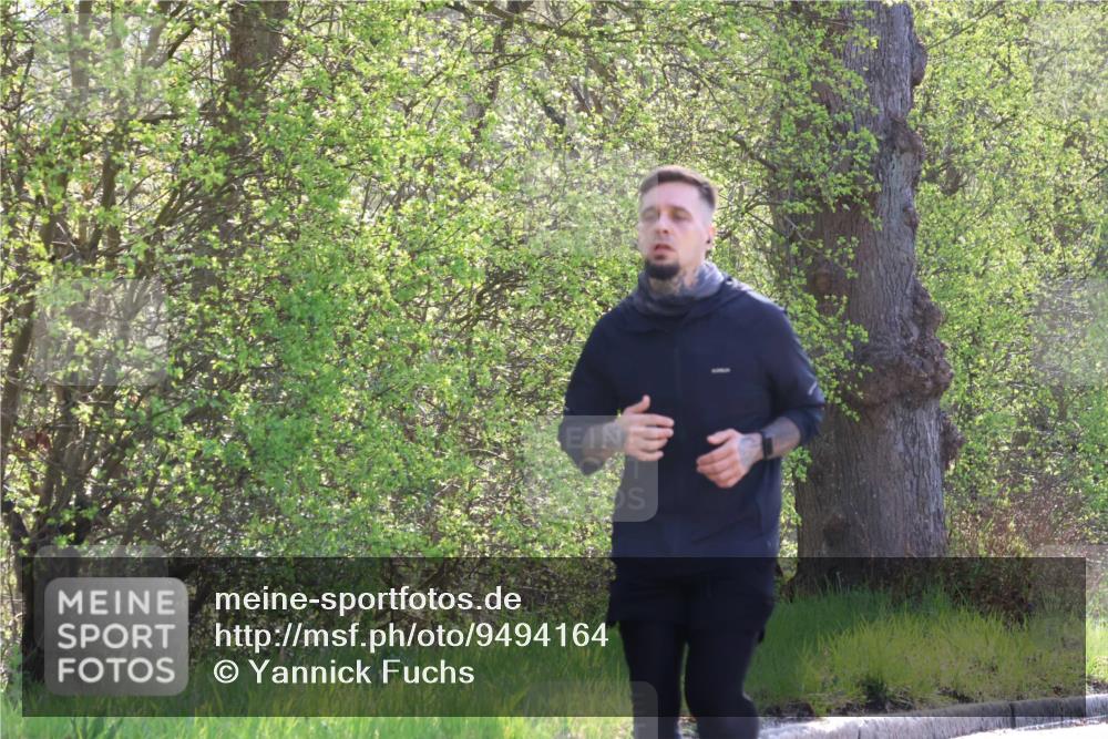 12.04.2026 - 45. Internationalen Wilhelmsburger Insellauf Yannick Fuchs http://msf.ph/oto/9494164 12.04.2026 10:48:26 Laufen  meine-sportfotos.de