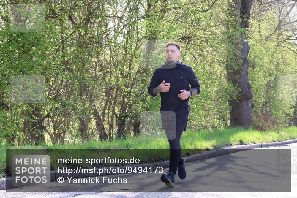 12.04.2026 - 45. Internationalen Wilhelmsburger Insellauf Yannick Fuchs http://msf.ph/oto/9494173 12.04.2026 10:48:26 Laufen  meine-sportfotos.de
