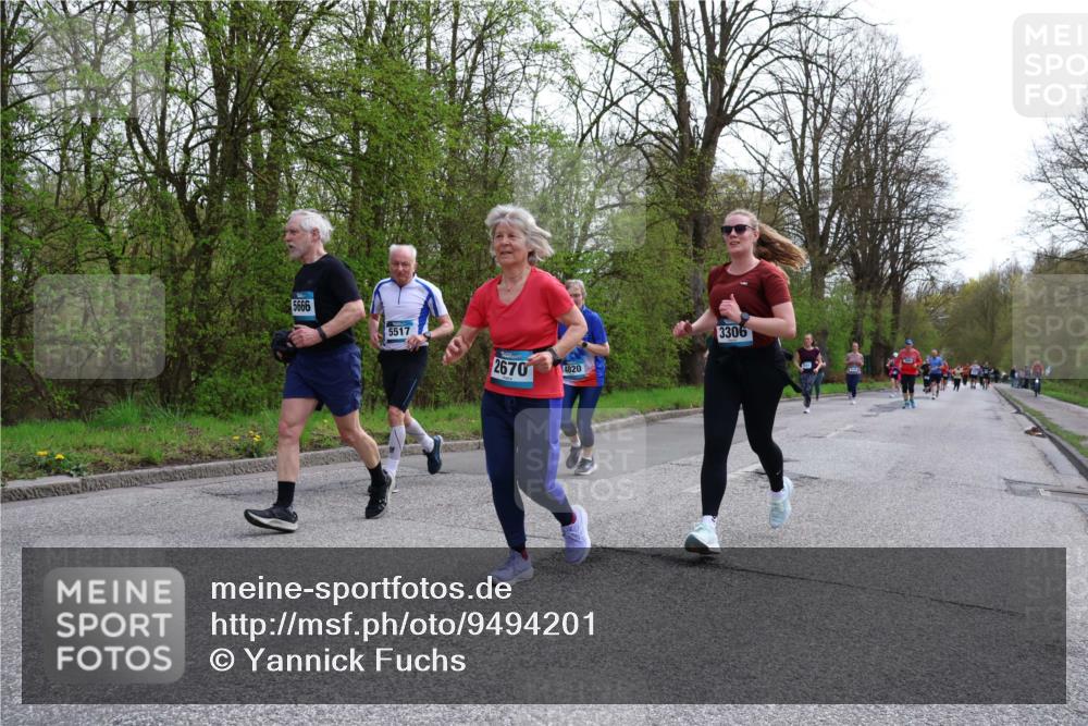 12.04.2026 - 45. Internationalen Wilhelmsburger Insellauf Yannick Fuchs http://msf.ph/oto/9494201 12.04.2026 13:03:36 Laufen 5666, 5517, 2670, 4820, 3306 meine-sportfotos.de