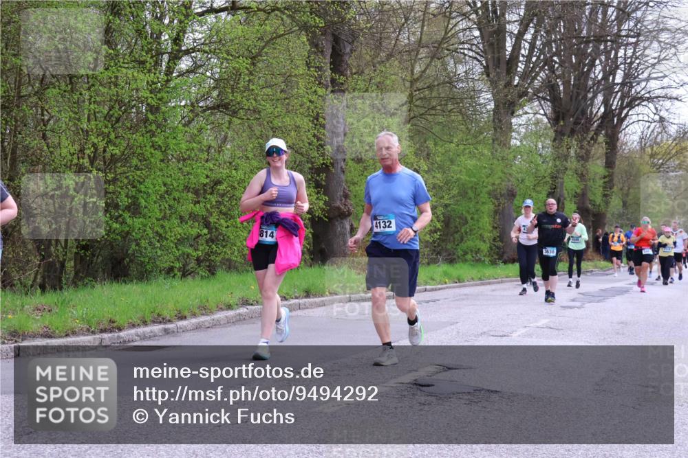 12.04.2026 - 45. Internationalen Wilhelmsburger Insellauf Yannick Fuchs http://msf.ph/oto/9494292 12.04.2026 13:03:46 Laufen 4132, 814, 3620, 3630, 149 meine-sportfotos.de