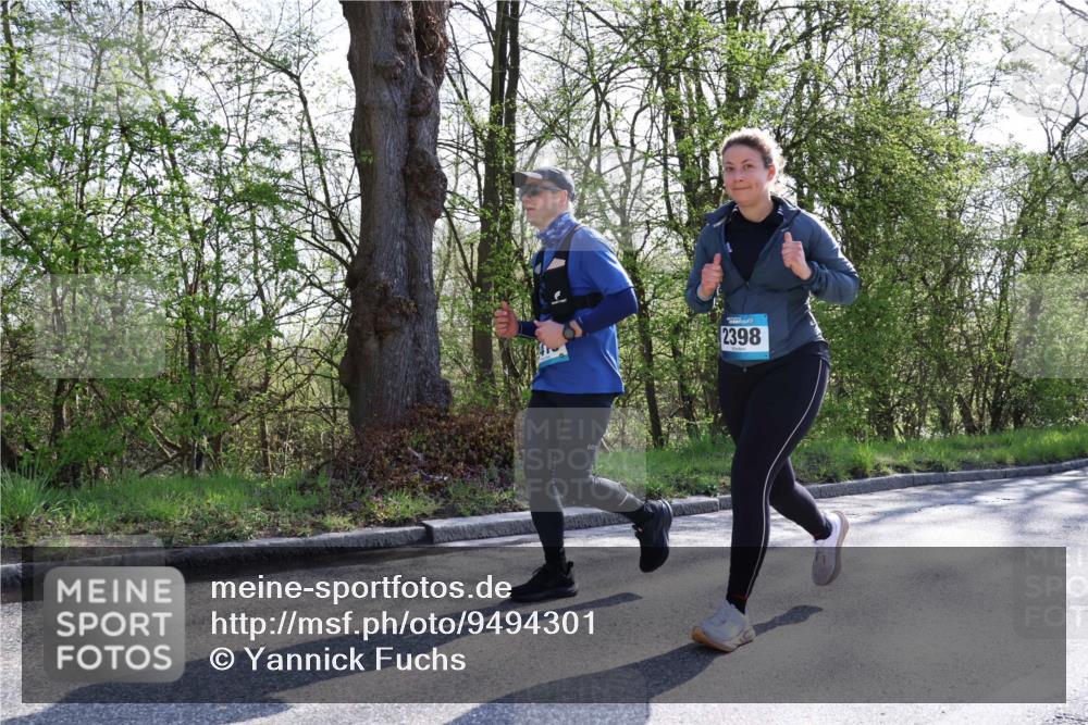 12.04.2026 - 45. Internationalen Wilhelmsburger Insellauf Yannick Fuchs http://msf.ph/oto/9494301 12.04.2026 10:48:40 Laufen 2398 meine-sportfotos.de