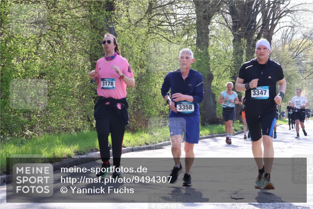12.04.2026 - 45. Internationalen Wilhelmsburger Insellauf Yannick Fuchs http://msf.ph/oto/9494307 12.04.2026 10:48:41 Laufen 3178, 3358, 2122, 3347, 4825 meine-sportfotos.de