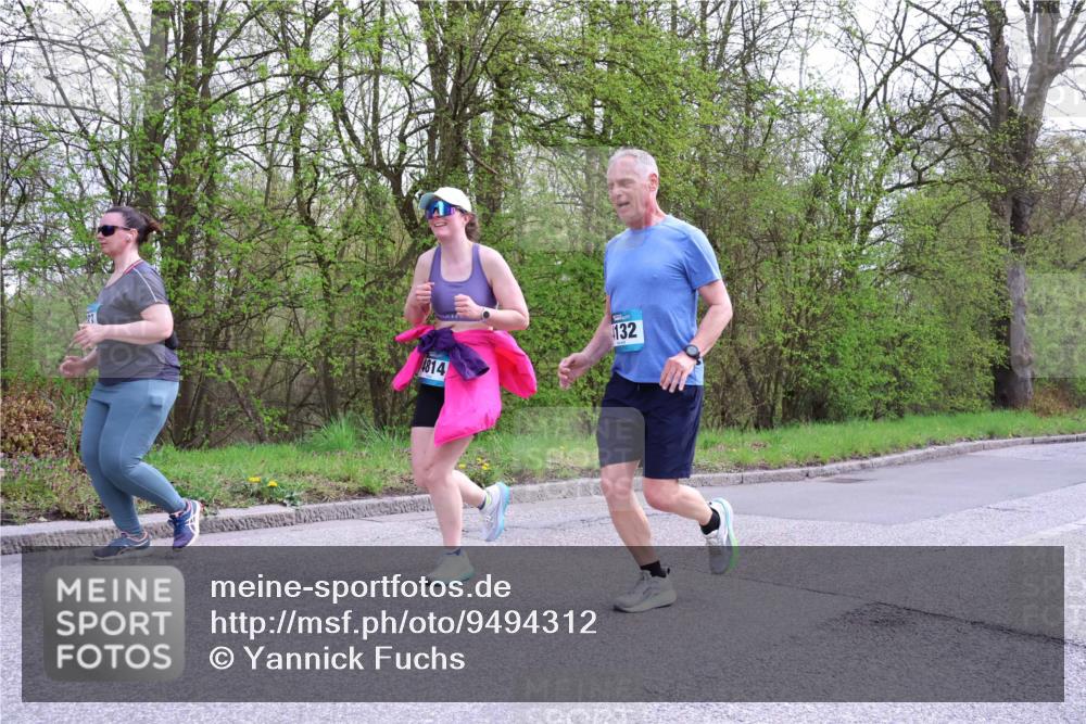 12.04.2026 - 45. Internationalen Wilhelmsburger Insellauf Yannick Fuchs http://msf.ph/oto/9494312 12.04.2026 13:03:48 Laufen 4814, 132 meine-sportfotos.de