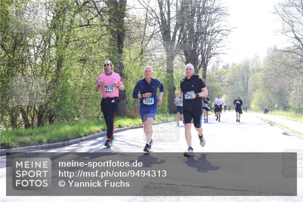 12.04.2026 - 45. Internationalen Wilhelmsburger Insellauf Yannick Fuchs http://msf.ph/oto/9494313 12.04.2026 10:48:42 Laufen 3178, 3358, 334 meine-sportfotos.de