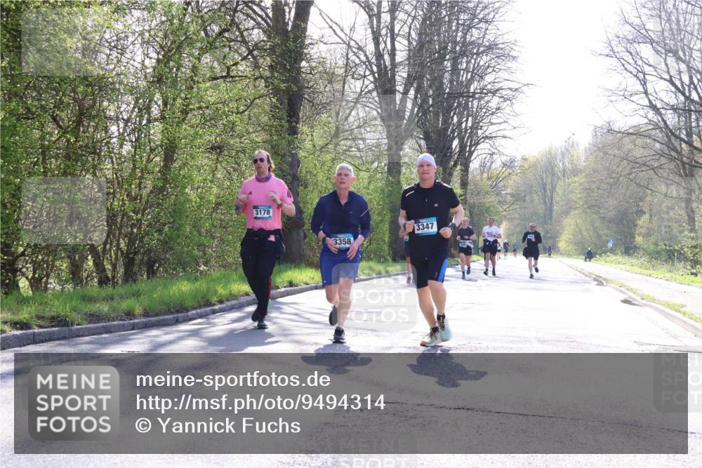 12.04.2026 - 45. Internationalen Wilhelmsburger Insellauf Yannick Fuchs http://msf.ph/oto/9494314 12.04.2026 10:48:42 Laufen 3178, 3358, 3347 meine-sportfotos.de