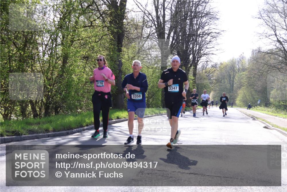 12.04.2026 - 45. Internationalen Wilhelmsburger Insellauf Yannick Fuchs http://msf.ph/oto/9494317 12.04.2026 10:48:42 Laufen 3178, 3358, 3347 meine-sportfotos.de