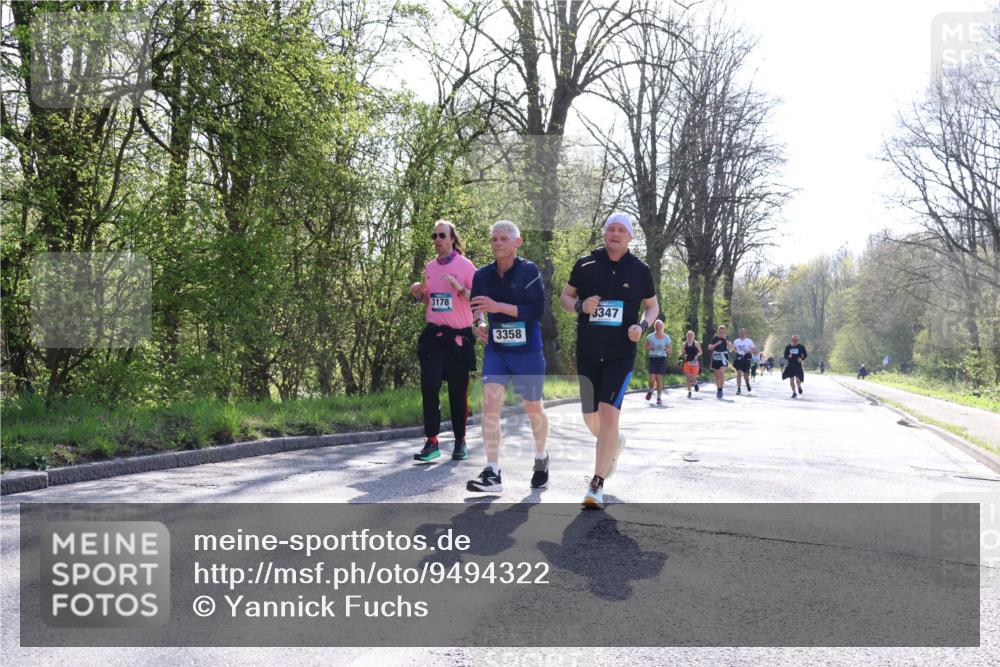 12.04.2026 - 45. Internationalen Wilhelmsburger Insellauf Yannick Fuchs http://msf.ph/oto/9494322 12.04.2026 10:48:43 Laufen 3178, 3358, 3347 meine-sportfotos.de