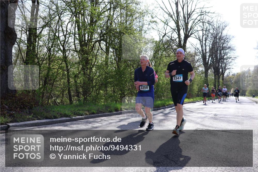 12.04.2026 - 45. Internationalen Wilhelmsburger Insellauf Yannick Fuchs http://msf.ph/oto/9494331 12.04.2026 10:48:43 Laufen 3358, 3347 meine-sportfotos.de