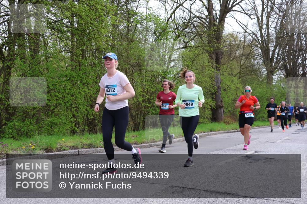 12.04.2026 - 45. Internationalen Wilhelmsburger Insellauf Yannick Fuchs http://msf.ph/oto/9494339 12.04.2026 13:03:53 Laufen 4312, 4861, 4849, 5487 meine-sportfotos.de