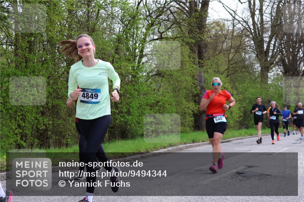 12.04.2026 - 45. Internationalen Wilhelmsburger Insellauf Yannick Fuchs http://msf.ph/oto/9494344 12.04.2026 13:03:53 Laufen 4849, 5487, 3250, 1244 meine-sportfotos.de