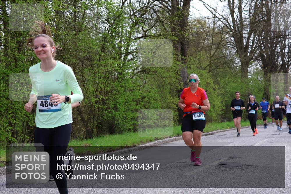 12.04.2026 - 45. Internationalen Wilhelmsburger Insellauf Yannick Fuchs http://msf.ph/oto/9494347 12.04.2026 13:03:54 Laufen 484, 5487, 3250, 3244 meine-sportfotos.de
