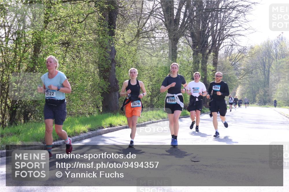 12.04.2026 - 45. Internationalen Wilhelmsburger Insellauf Yannick Fuchs http://msf.ph/oto/9494357 12.04.2026 10:48:47 Laufen 2122, 2879, 2880, 4825, 4004 meine-sportfotos.de