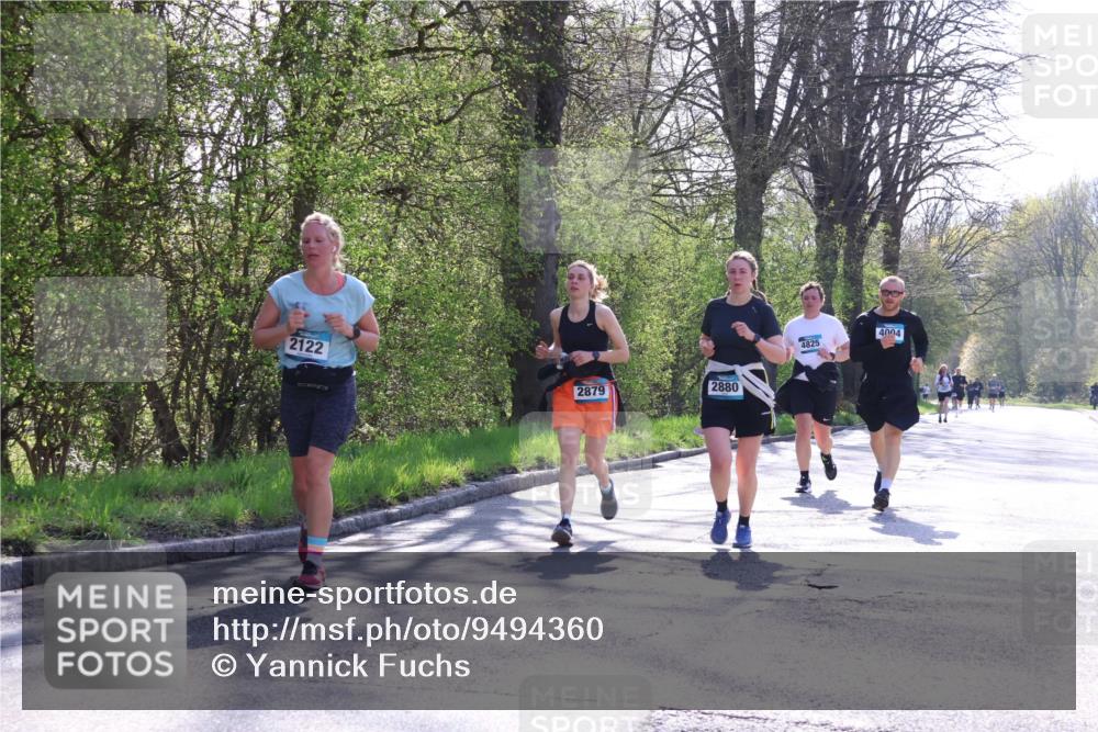 12.04.2026 - 45. Internationalen Wilhelmsburger Insellauf Yannick Fuchs http://msf.ph/oto/9494360 12.04.2026 10:48:47 Laufen 2122, 2880, 2879, 4004, 4825 meine-sportfotos.de