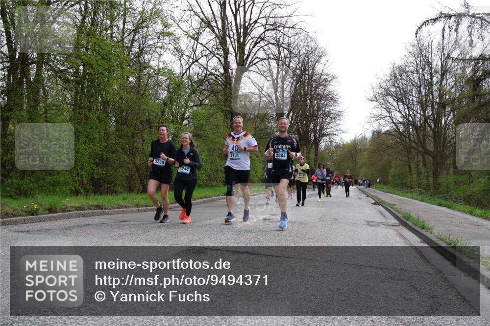 12.04.2026 - 45. Internationalen Wilhelmsburger Insellauf Yannick Fuchs http://msf.ph/oto/9494371 12.04.2026 13:03:57 Laufen 3250, 3244, 40, 4731, 2884, 2113 meine-sportfotos.de