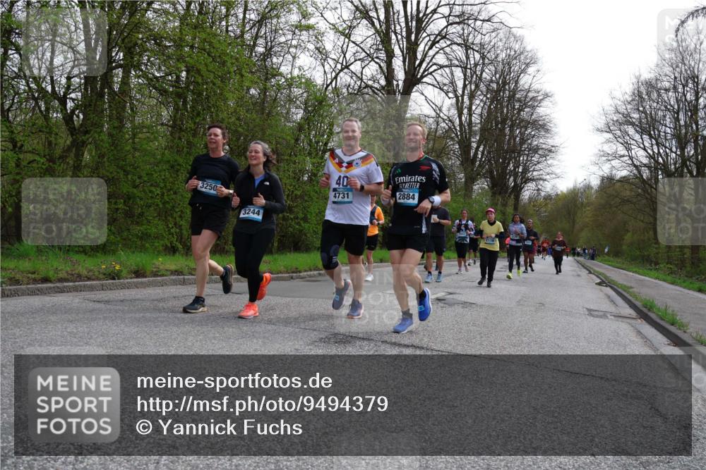 12.04.2026 - 45. Internationalen Wilhelmsburger Insellauf Yannick Fuchs http://msf.ph/oto/9494379 12.04.2026 13:03:58 Laufen 3250, 3244, 40, 4731, 2884, 2118 meine-sportfotos.de