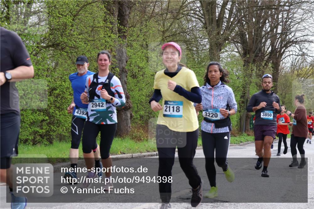 12.04.2026 - 45. Internationalen Wilhelmsburger Insellauf Yannick Fuchs http://msf.ph/oto/9494398 12.04.2026 13:04:00 Laufen 4392, 2942, 2118, 3220, 3850, 5158 meine-sportfotos.de