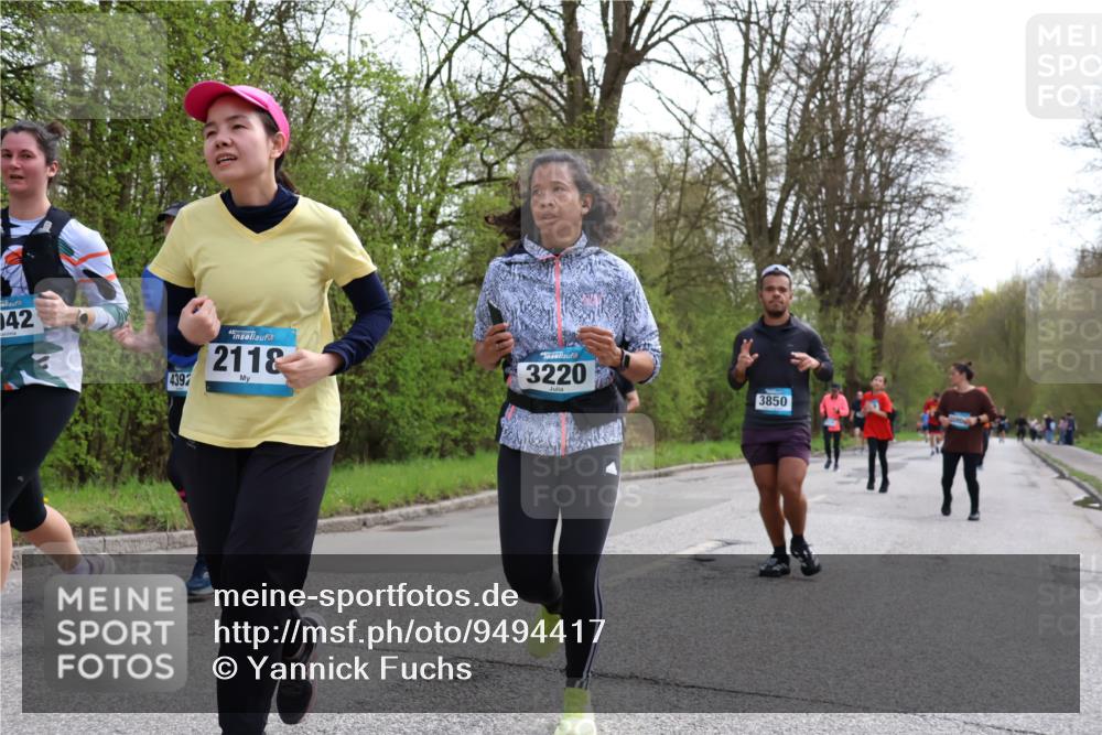 12.04.2026 - 45. Internationalen Wilhelmsburger Insellauf Yannick Fuchs http://msf.ph/oto/9494417 12.04.2026 13:04:02 Laufen 042, 4392, 2118, 3220, 3850 meine-sportfotos.de