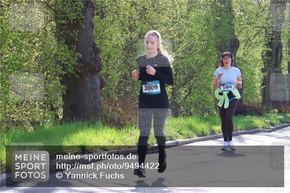 12.04.2026 - 45. Internationalen Wilhelmsburger Insellauf Yannick Fuchs http://msf.ph/oto/9494422 12.04.2026 10:48:55 Laufen 3009, 3466 meine-sportfotos.de