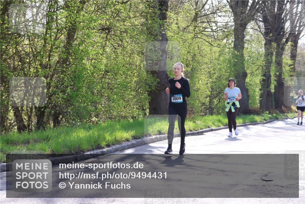 12.04.2026 - 45. Internationalen Wilhelmsburger Insellauf Yannick Fuchs http://msf.ph/oto/9494431 12.04.2026 10:48:55 Laufen 3009, 3466 meine-sportfotos.de