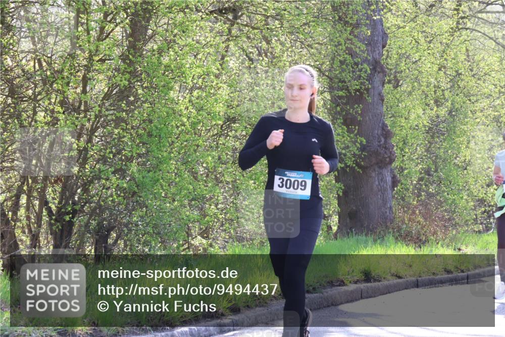 12.04.2026 - 45. Internationalen Wilhelmsburger Insellauf Yannick Fuchs http://msf.ph/oto/9494437 12.04.2026 10:48:56 Laufen 3009 meine-sportfotos.de
