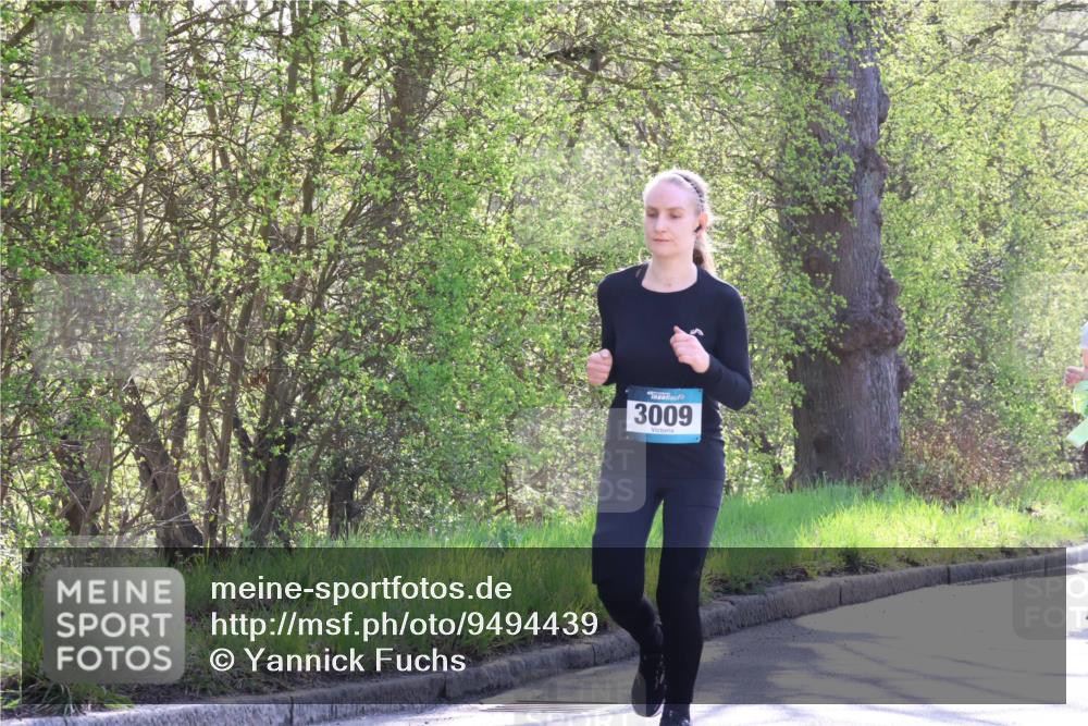 12.04.2026 - 45. Internationalen Wilhelmsburger Insellauf Yannick Fuchs http://msf.ph/oto/9494439 12.04.2026 10:48:57 Laufen 3009 meine-sportfotos.de