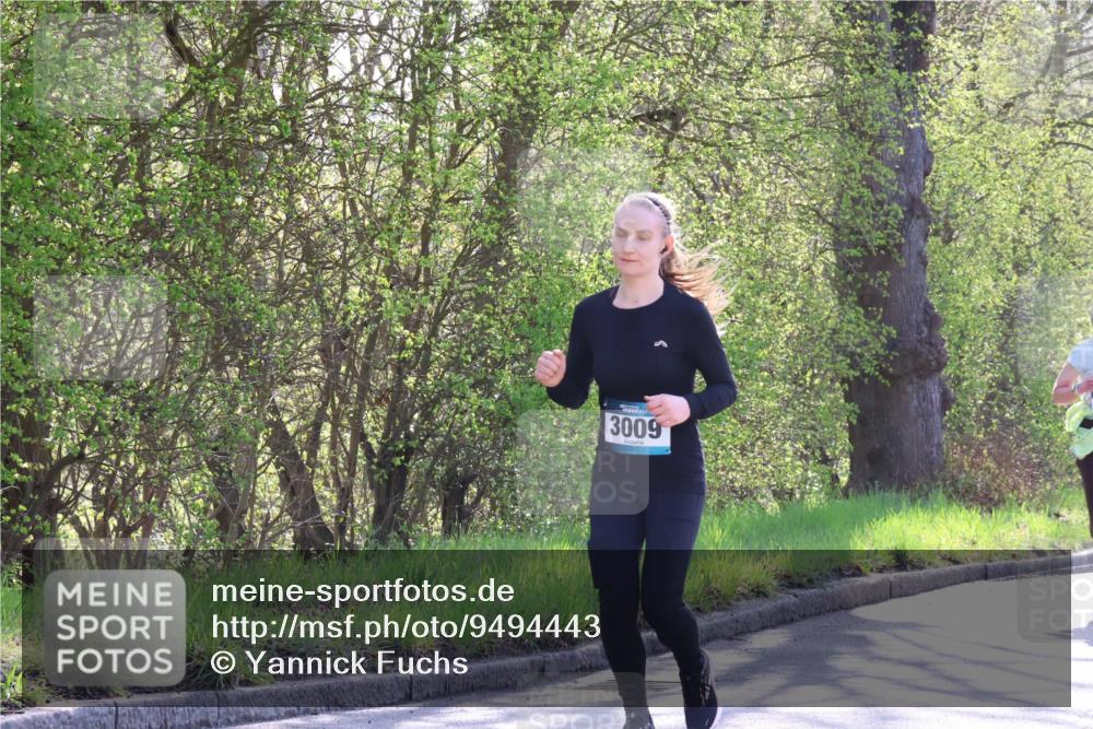 12.04.2026 - 45. Internationalen Wilhelmsburger Insellauf Yannick Fuchs http://msf.ph/oto/9494443 12.04.2026 10:48:57 Laufen 3009 meine-sportfotos.de