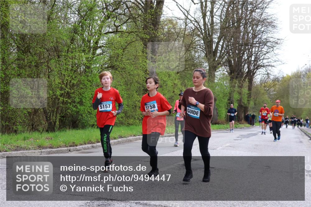 12.04.2026 - 45. Internationalen Wilhelmsburger Insellauf Yannick Fuchs http://msf.ph/oto/9494447 12.04.2026 13:04:07 Laufen 5157, 5158 meine-sportfotos.de