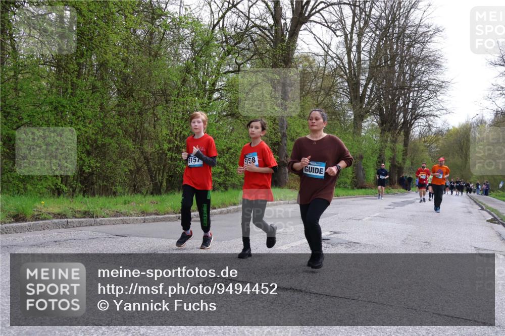 12.04.2026 - 45. Internationalen Wilhelmsburger Insellauf Yannick Fuchs http://msf.ph/oto/9494452 12.04.2026 13:04:07 Laufen 5157, 5158 meine-sportfotos.de