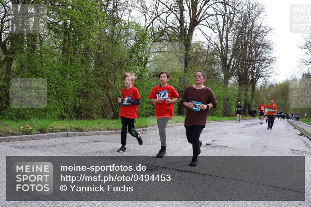 12.04.2026 - 45. Internationalen Wilhelmsburger Insellauf Yannick Fuchs http://msf.ph/oto/9494453 12.04.2026 13:04:07 Laufen 5158 meine-sportfotos.de