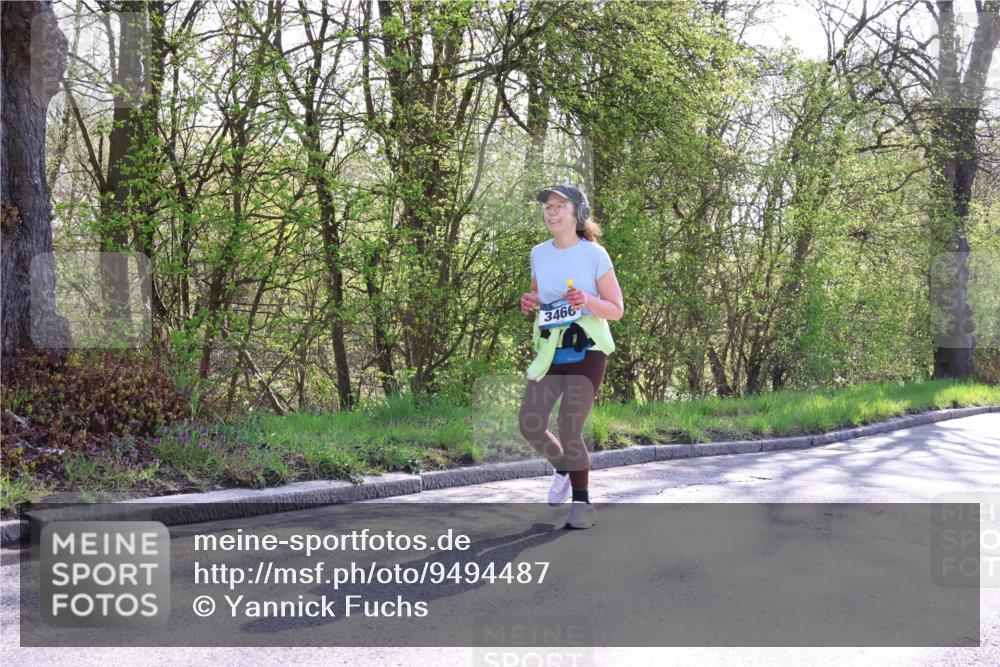 12.04.2026 - 45. Internationalen Wilhelmsburger Insellauf Yannick Fuchs http://msf.ph/oto/9494487 12.04.2026 10:49:01 Laufen 3466 meine-sportfotos.de