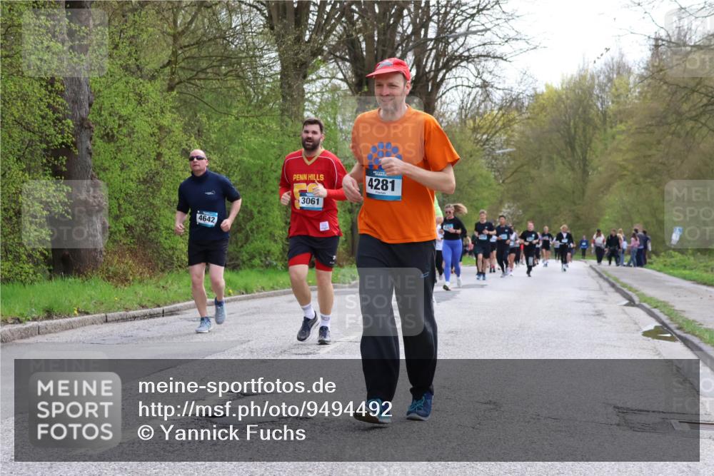 12.04.2026 - 45. Internationalen Wilhelmsburger Insellauf Yannick Fuchs http://msf.ph/oto/9494492 12.04.2026 13:04:13 Laufen 4642, 3061, 4281 meine-sportfotos.de
