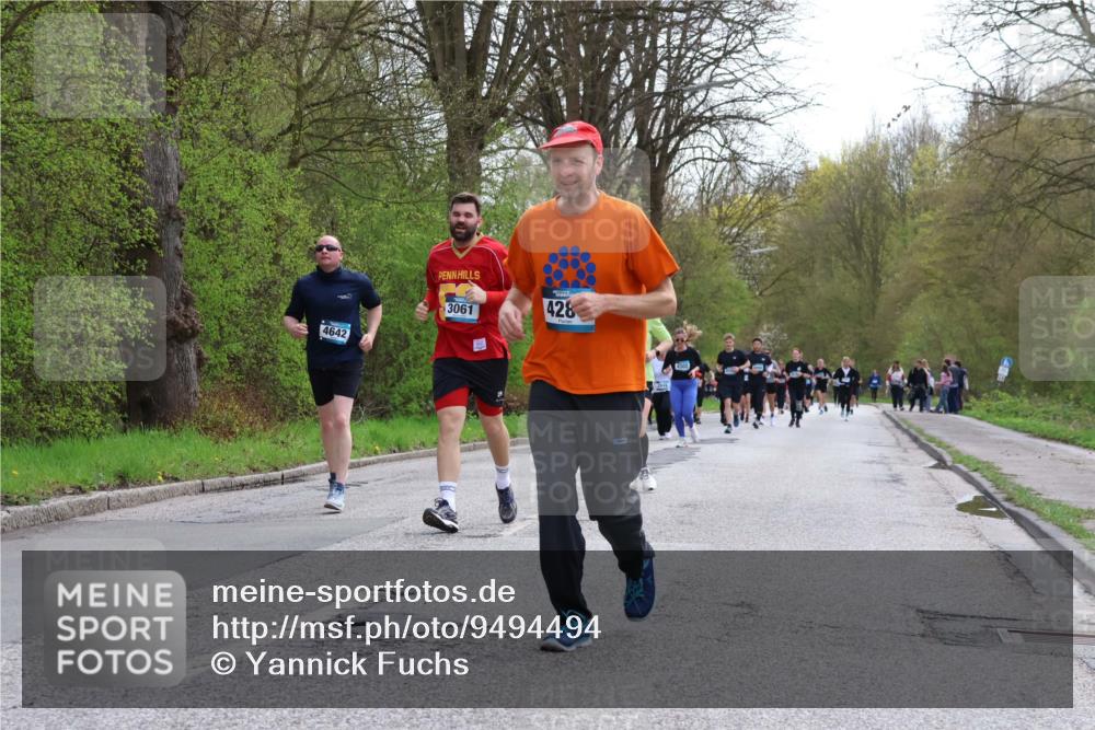 12.04.2026 - 45. Internationalen Wilhelmsburger Insellauf Yannick Fuchs http://msf.ph/oto/9494494 12.04.2026 13:04:13 Laufen 4642, 3061, 428, 3502 meine-sportfotos.de