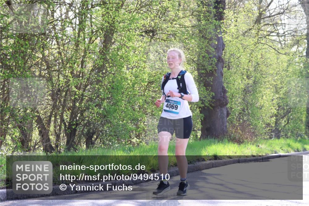 12.04.2026 - 45. Internationalen Wilhelmsburger Insellauf Yannick Fuchs http://msf.ph/oto/9494510 12.04.2026 10:49:05 Laufen 4069 meine-sportfotos.de