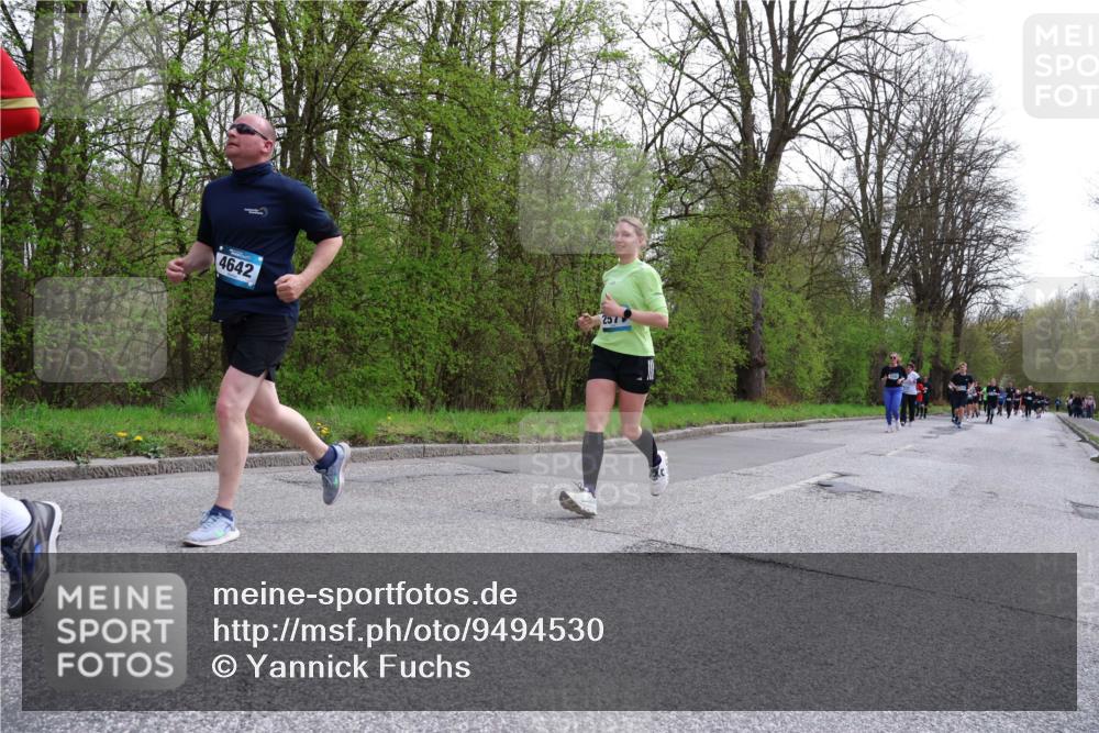 12.04.2026 - 45. Internationalen Wilhelmsburger Insellauf Yannick Fuchs http://msf.ph/oto/9494530 12.04.2026 13:04:18 Laufen 4642 meine-sportfotos.de