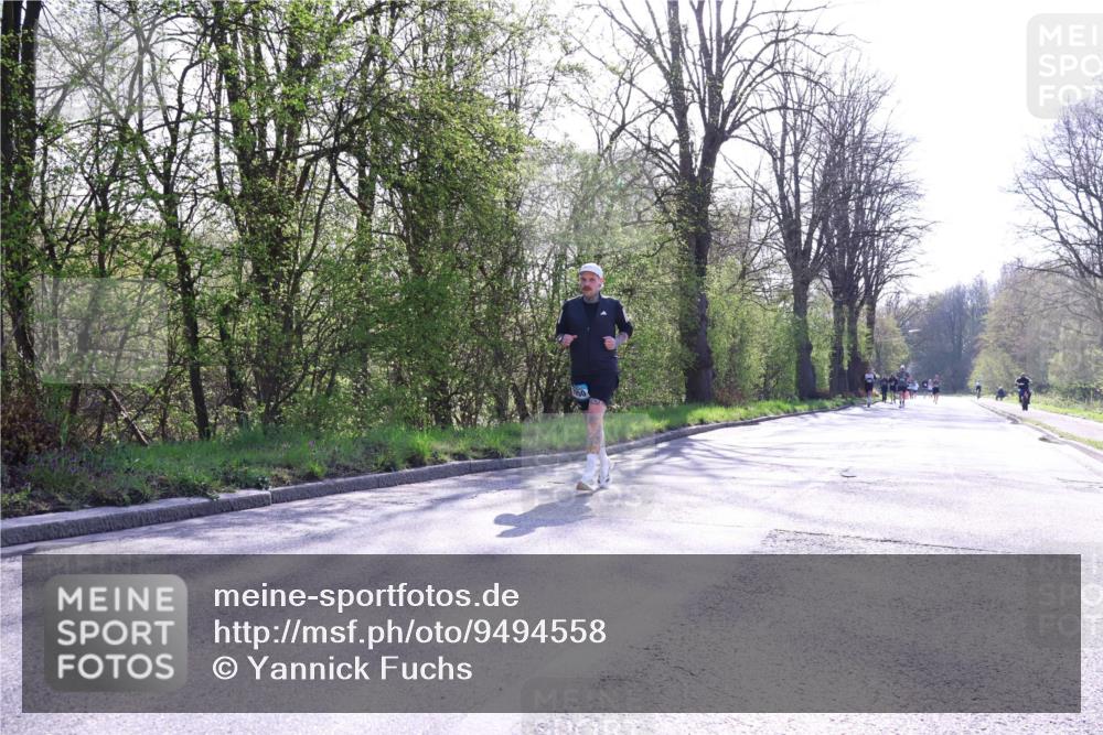 12.04.2026 - 45. Internationalen Wilhelmsburger Insellauf Yannick Fuchs http://msf.ph/oto/9494558 12.04.2026 10:49:11 Laufen  meine-sportfotos.de