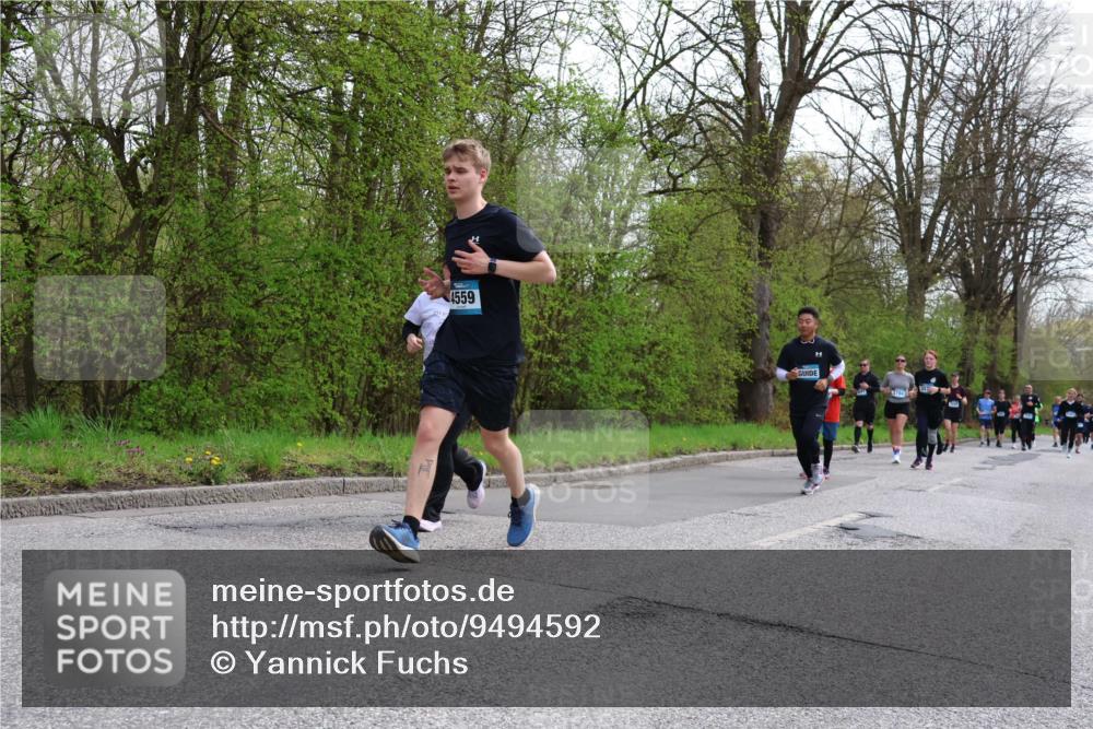 12.04.2026 - 45. Internationalen Wilhelmsburger Insellauf Yannick Fuchs http://msf.ph/oto/9494592 12.04.2026 13:04:24 Laufen 4559, 3704 meine-sportfotos.de