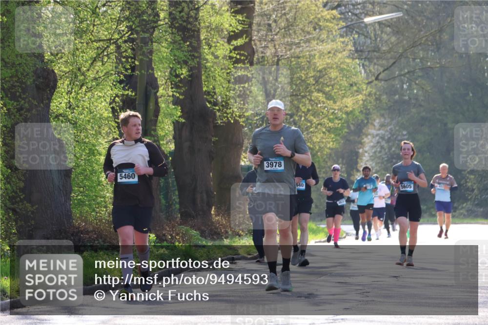 12.04.2026 - 45. Internationalen Wilhelmsburger Insellauf Yannick Fuchs http://msf.ph/oto/9494593 12.04.2026 10:49:16 Laufen 5460, 3978, 440, 4630, 5605 meine-sportfotos.de