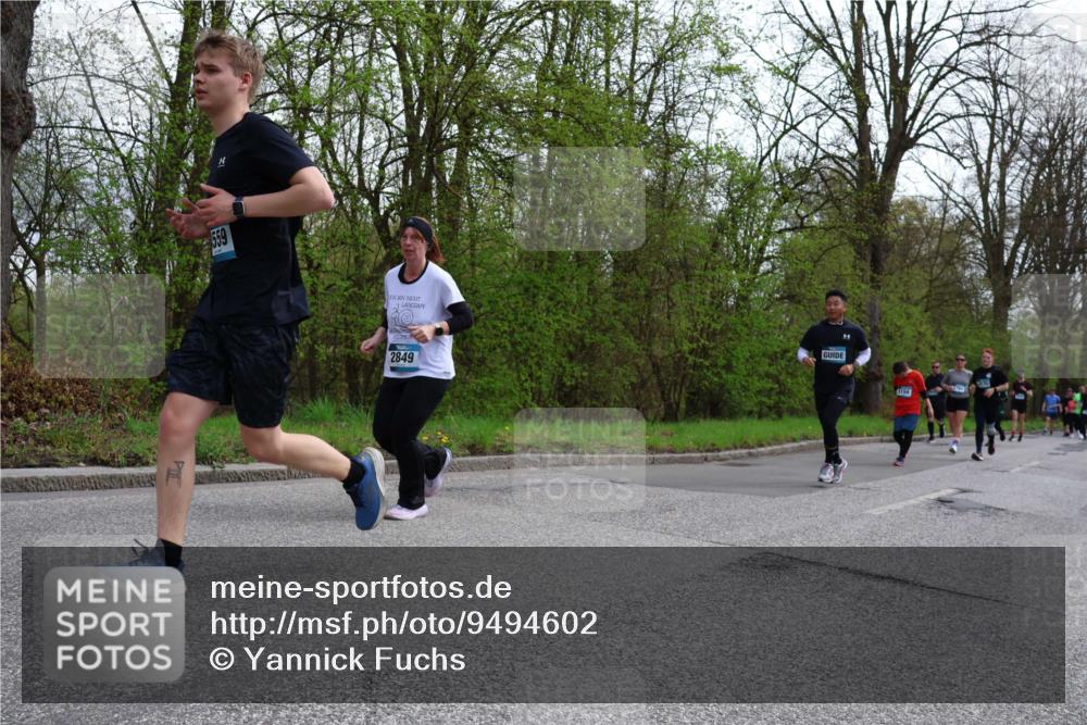 12.04.2026 - 45. Internationalen Wilhelmsburger Insellauf Yannick Fuchs http://msf.ph/oto/9494602 12.04.2026 13:04:25 Laufen 2849, 5156 meine-sportfotos.de