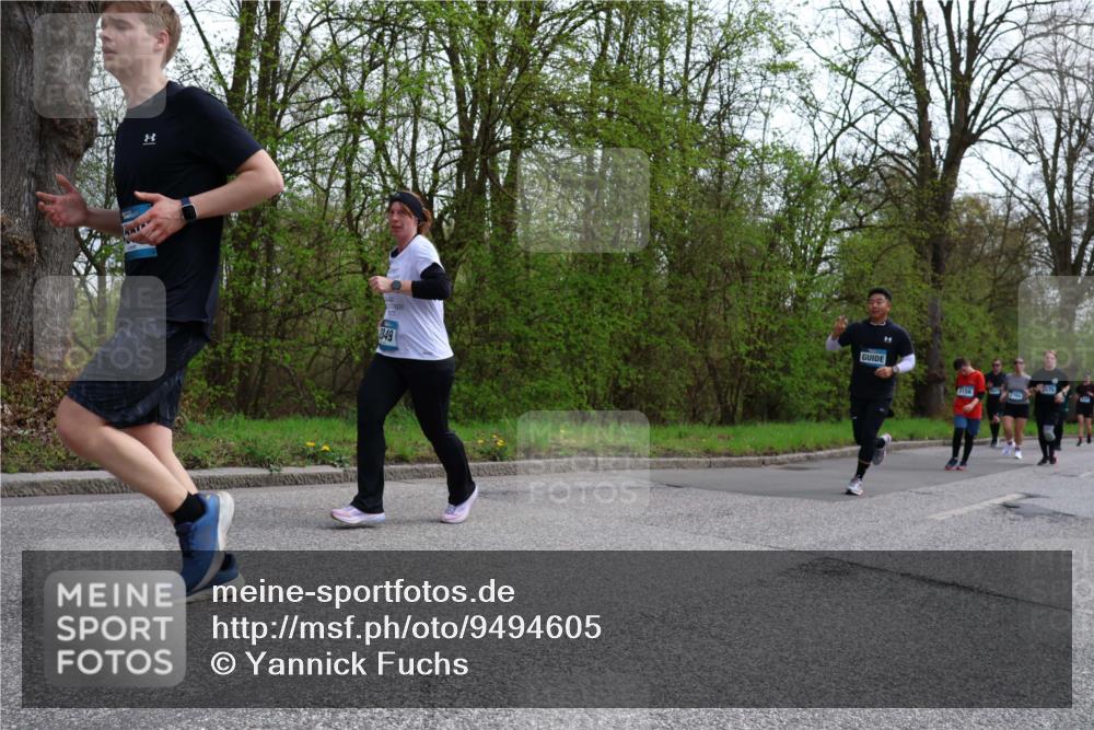 12.04.2026 - 45. Internationalen Wilhelmsburger Insellauf Yannick Fuchs http://msf.ph/oto/9494605 12.04.2026 13:04:25 Laufen 2349, 3156, 5234 meine-sportfotos.de