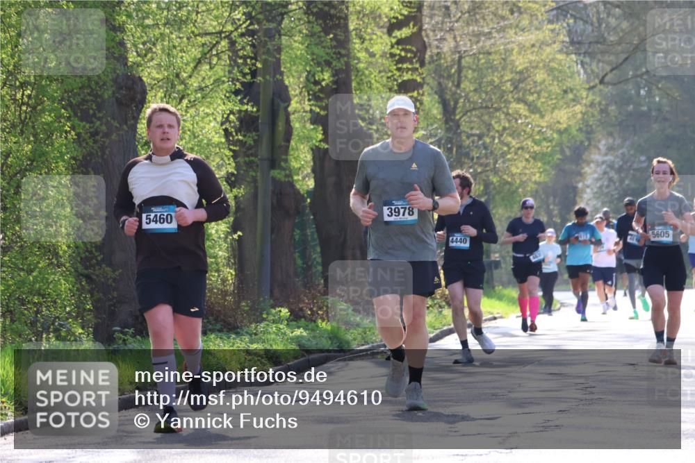 12.04.2026 - 45. Internationalen Wilhelmsburger Insellauf Yannick Fuchs http://msf.ph/oto/9494610 12.04.2026 10:49:18 Laufen 5460, 3978, 4440, 5605 meine-sportfotos.de
