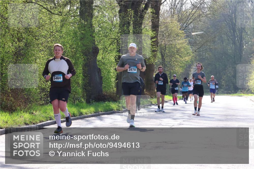 12.04.2026 - 45. Internationalen Wilhelmsburger Insellauf Yannick Fuchs http://msf.ph/oto/9494613 12.04.2026 10:49:20 Laufen 5460, 3978, 4440, 4630, 46191, 5605, 401 meine-sportfotos.de