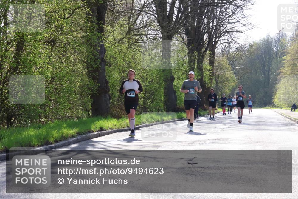 12.04.2026 - 45. Internationalen Wilhelmsburger Insellauf Yannick Fuchs http://msf.ph/oto/9494623 12.04.2026 10:49:21 Laufen 5460, 3978, 5405 meine-sportfotos.de
