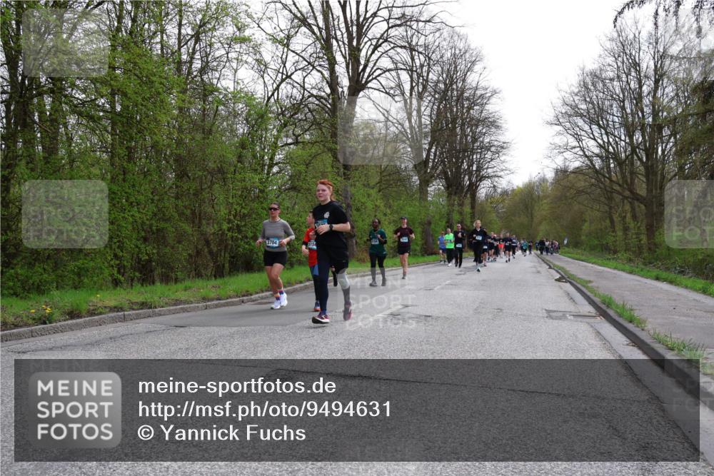 12.04.2026 - 45. Internationalen Wilhelmsburger Insellauf Yannick Fuchs http://msf.ph/oto/9494631 12.04.2026 13:04:28 Laufen 3704, 5156 meine-sportfotos.de